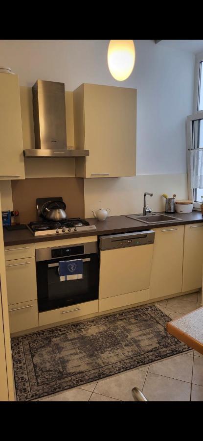 Schoene Altbauwohnung Wien Zentrum Brigittenauer Laende 32 Ngoại thất bức ảnh